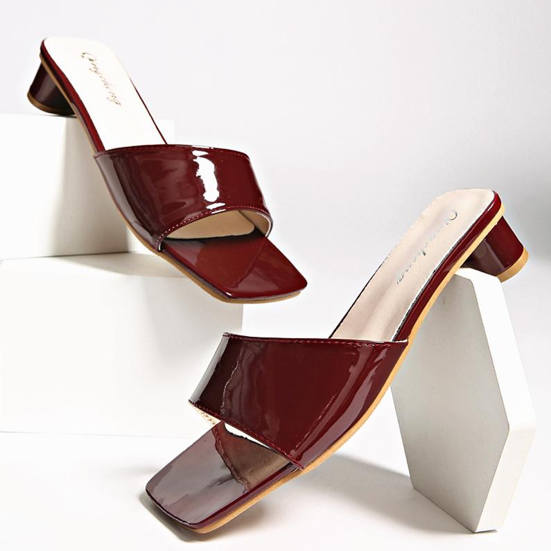 Luxury Women's Shoes Summer Comfortable Square Head Fish Mouth Middle Heel Beach Sandals Outdoor Casual Women's Sandals