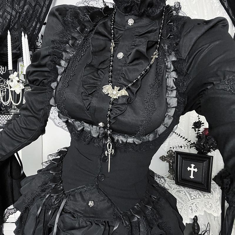 Women Gothic Halter Vest Lace Trim Single‑Button Fitted Sleeveless Cosplay Party Waistcoat Top