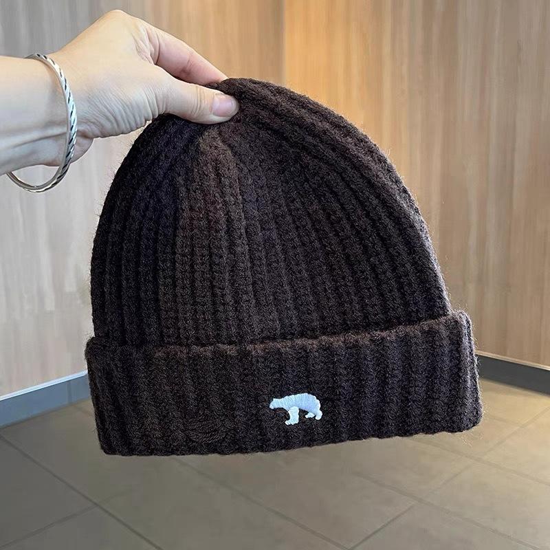 

Рваная шерстяная шапка для женщин на осень и зиму, универсальная теплая вязаная шапка, подчеркивающая лицо, с маленькой вышивкой, с защитой ушей от холода, мужская average size