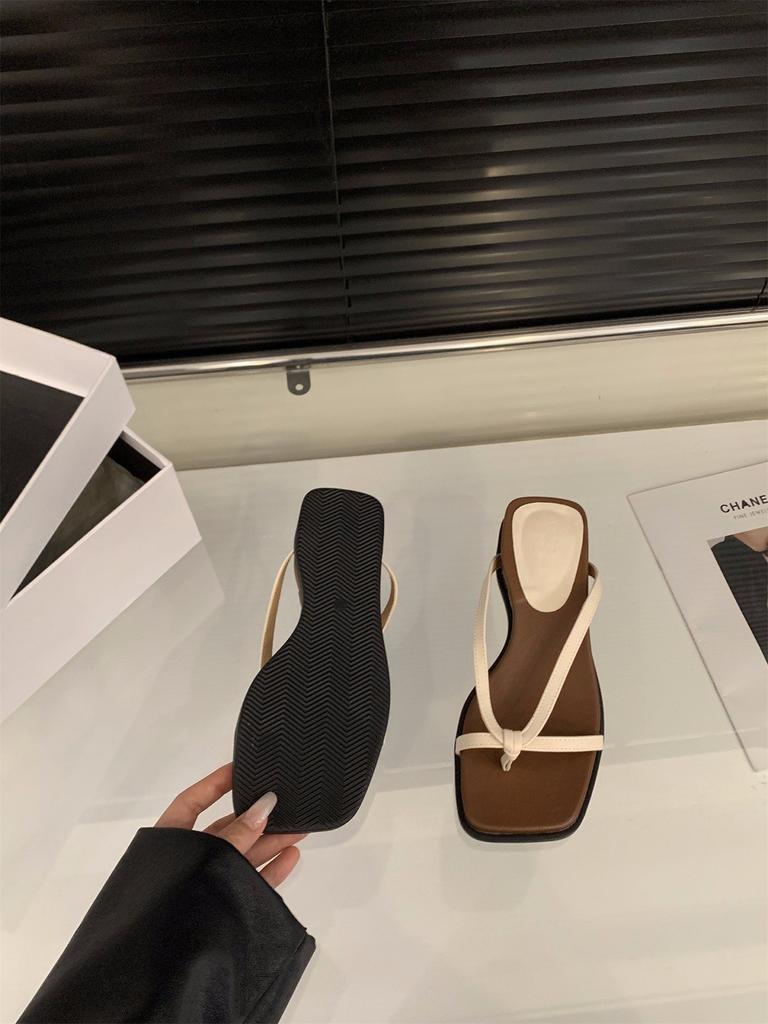 Wedge heel silver French small cool slippers women's shoes wear 2025 new summer red with skirt beach sandals