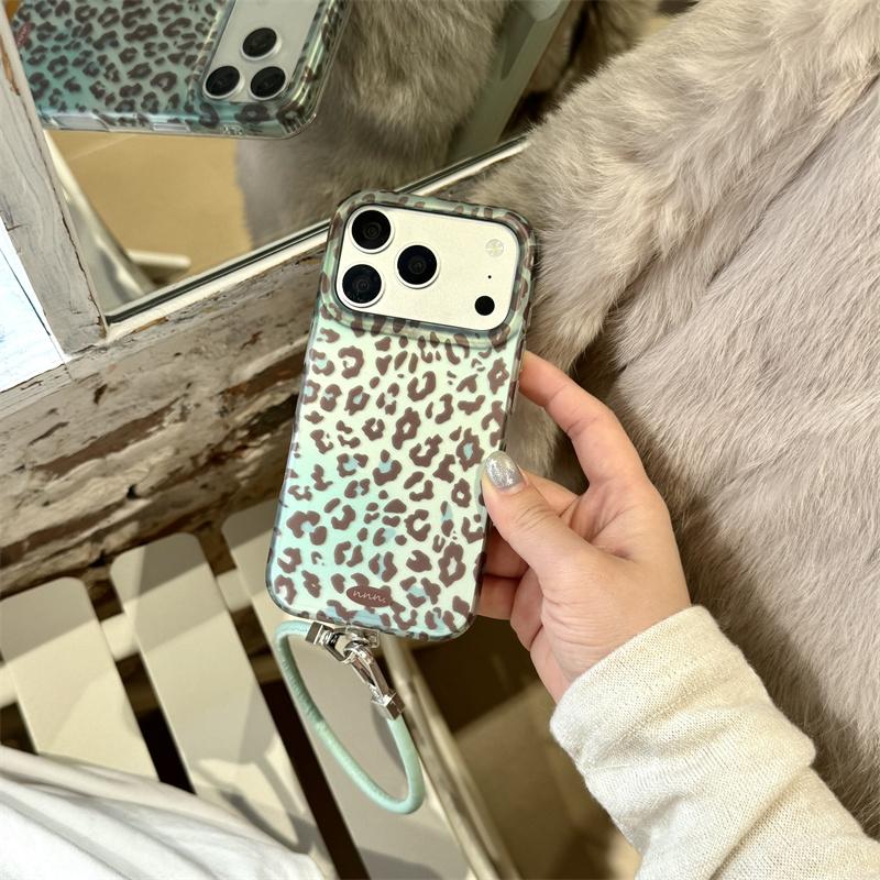 Mint Green Leopard Print Phone Case For iPhone 17 Pro 16 15 14 Pro Max with Wrist Strap Shockproof 16 17 15pro Protective Cover