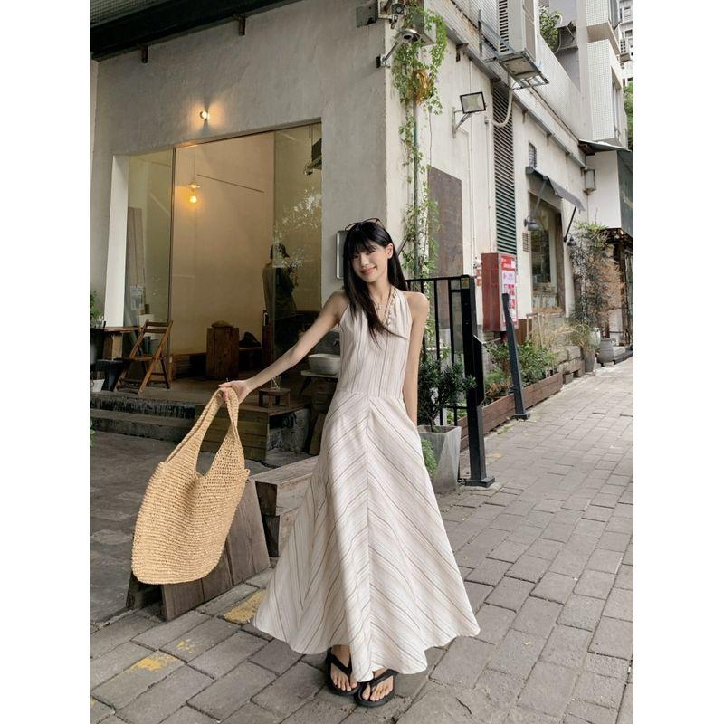 Kumikumi Design Sense V-neck Stripe Vest One piece Dress Women clothing Summer Chic Age-Reducing Waist Hugging Slimming Long dress