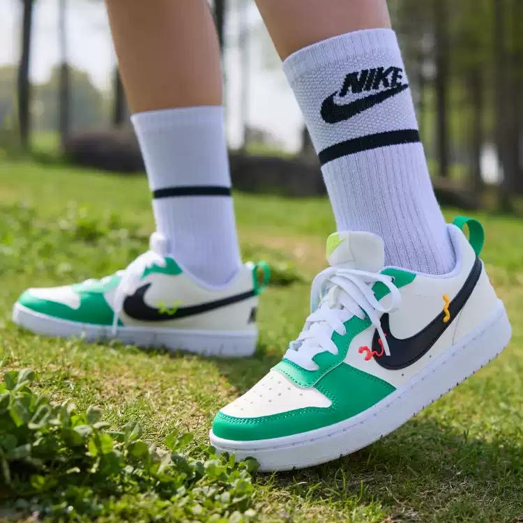 Nike Court Borough Comfortable Daily Slip Resistant Durable Low Top Kids Sneakers Kids Sneakers White Green HF5750-101