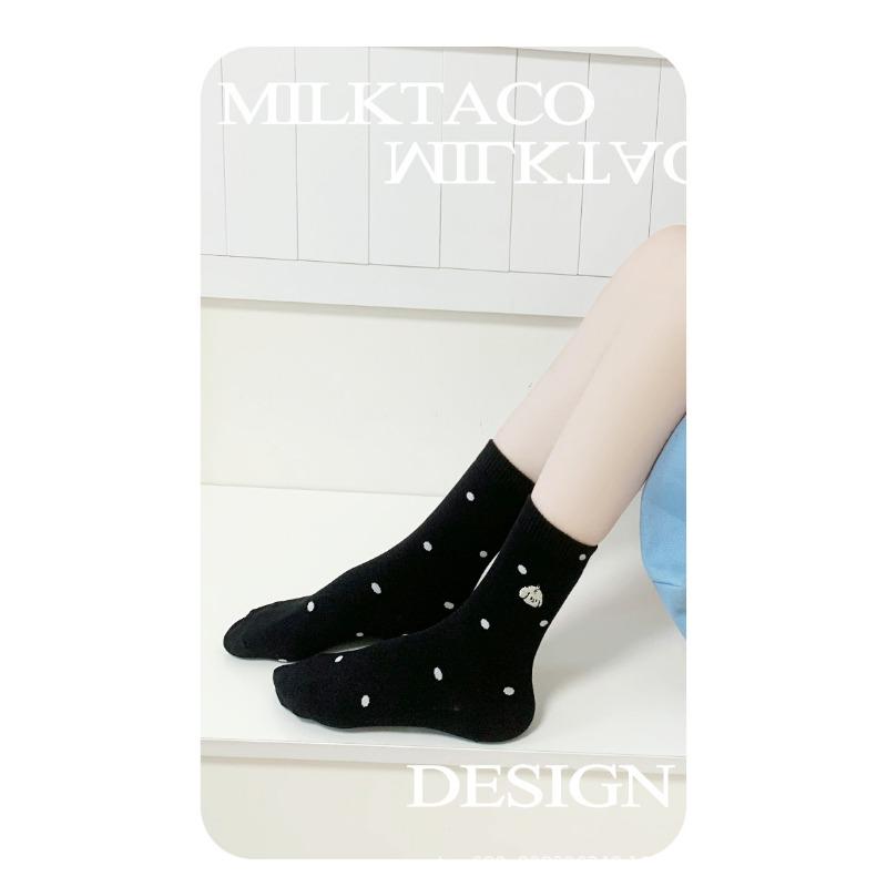 

Женские весенние новые трендовые милые мультяшные носки-гольфы с рисунком щенка и вишни в академическом стиле 1 pair чёрный