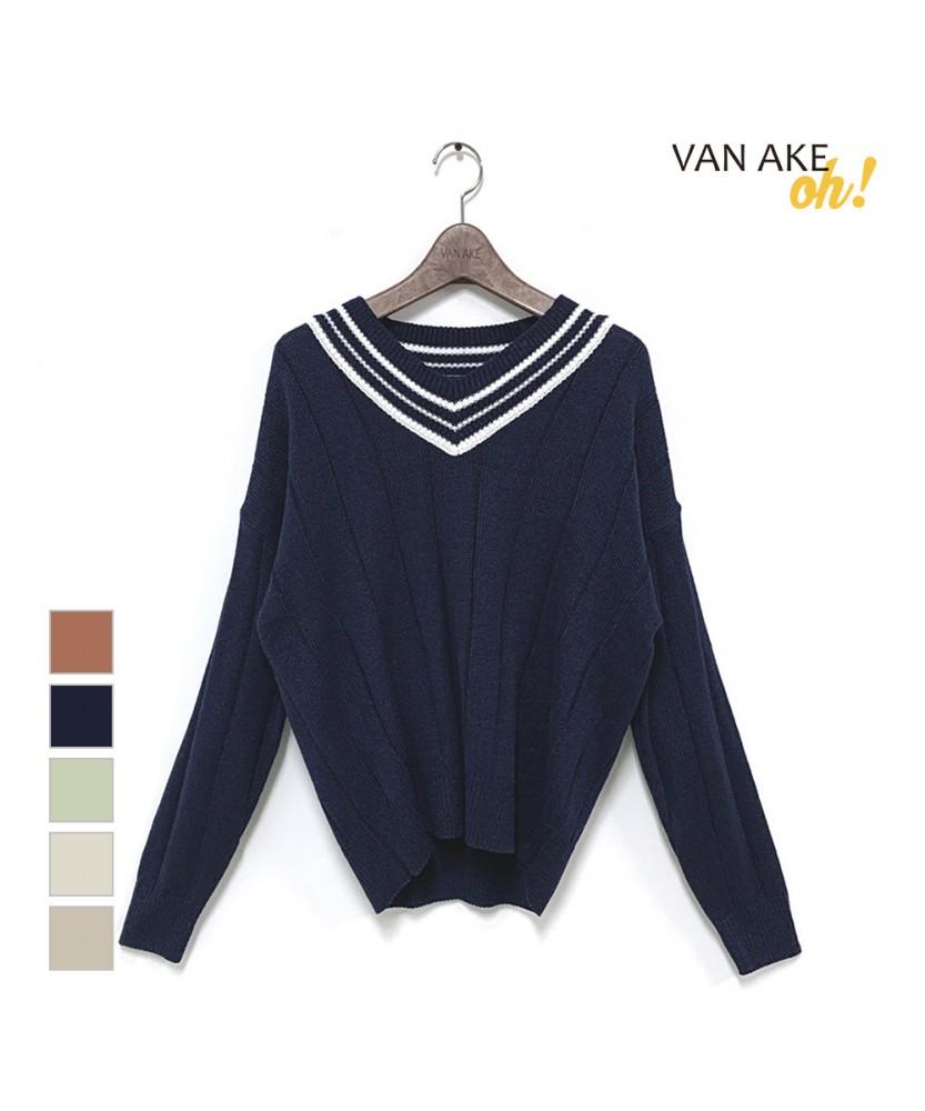 VANAKE Yolo V-Neck Knit_Ob02Knme15Z