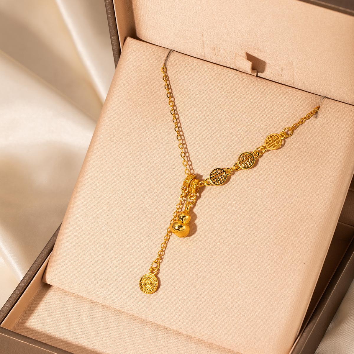 Golden Gourd Necklace, Women S Light Luxury Niche Design, High-End Sense Of National Style, Temperament, Lucky Brand Fringed Collarbone Chain