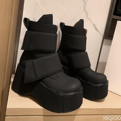 Modische vielseitige höhenerhöhende Damenstiefel neuer Frühling Herbst lässige bequeme dicksohlige Damenschuhe