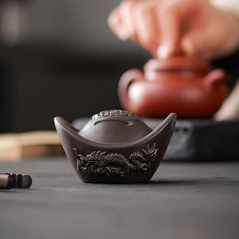 Chinese Zisha Clay Teapot Lid Stand Tray with Dragon Design Vintage Style Creative Tea Ceremony Accessory for Gongfu Tea Brewing