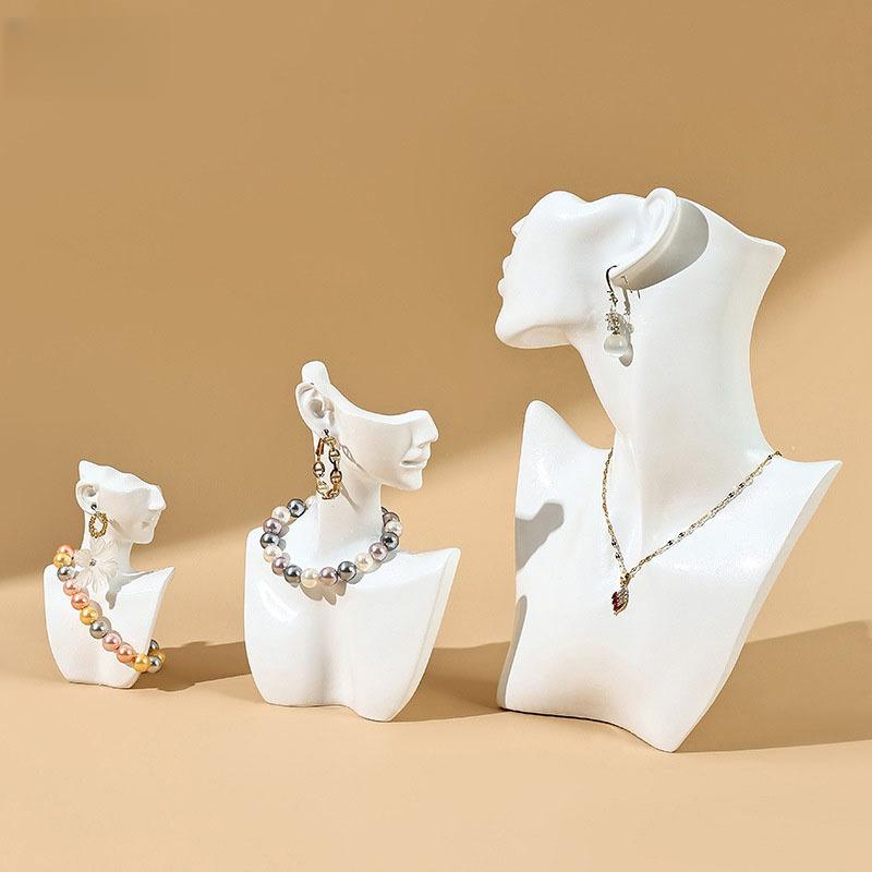 Testa a mezzo volto stampo testa a mezzo volto gioielli astratti modello collana testa modello manichino testa accessori per riprese gioielli di alta gamma