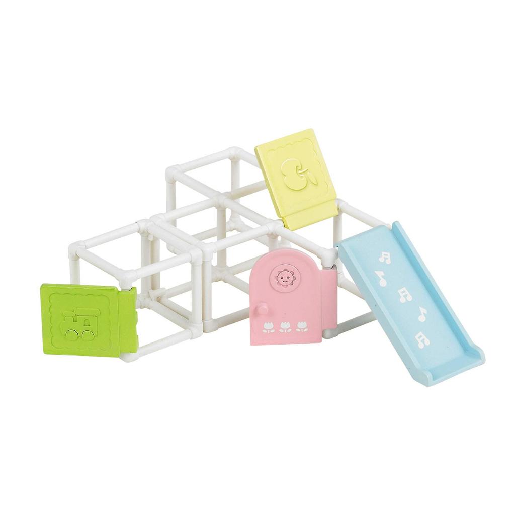 Sylvanian Families Έπιπλα Ζούγκλα ST Mark Πιστοποιημένο Παιχνίδι Κουκλόσπιτο για Ηλικίες 3 και Sylvanian Families από την Epoch [Βρεφικό Γυμναστήριο] Ka-212 Πάνω,