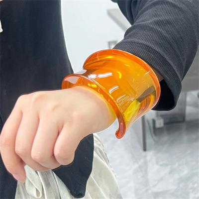 Vintage Wacky Fashionable New Irregular Transparent Opening Acrylic Resin Open Good-looking Bangles Women Exaggerated Bracelets