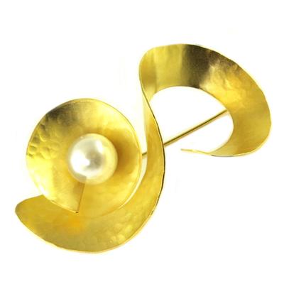 [Q7839] - Handmade Brooch 'Athena' White Gold - 65x35 Mm