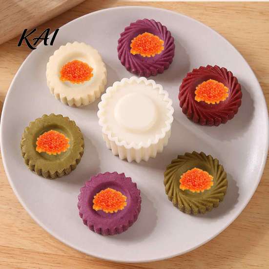 Hand Press Mooncake Mold Sunflower Pattern Round Mold, Double Ended Plastic Pastry Easy Clean Baking Tool, Dough Embosser for Homemade Cookies