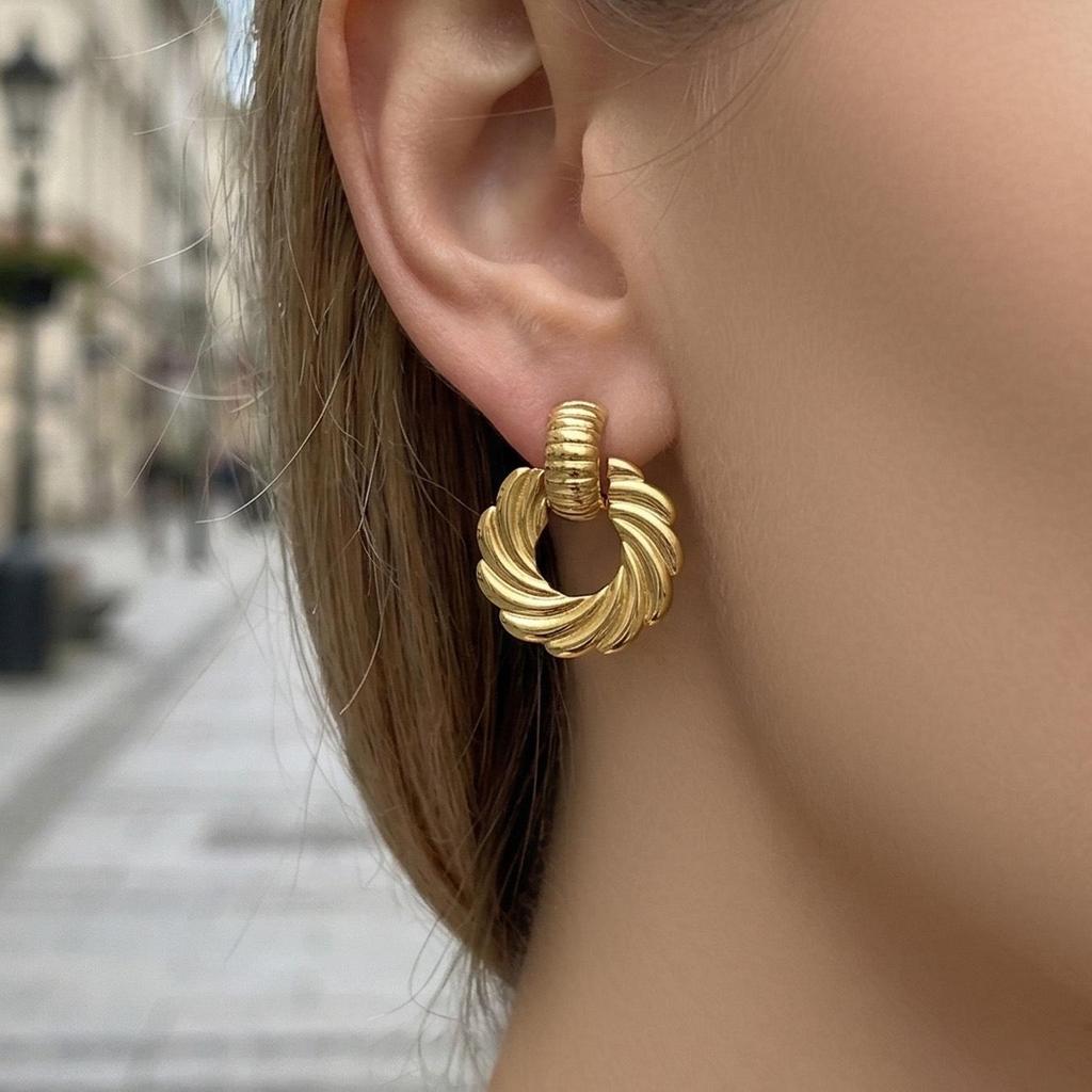 18K Gold Plated Twisted Circle Stud Earrings - European & American Fashion, Stainless Steel Whirlwind Design