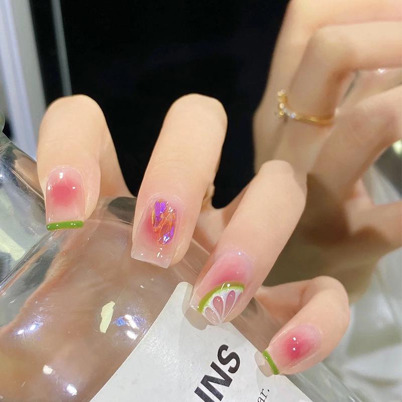 

Summer Lime Blush Press-On Nails: Ready-to-Wear Brightening False Nails