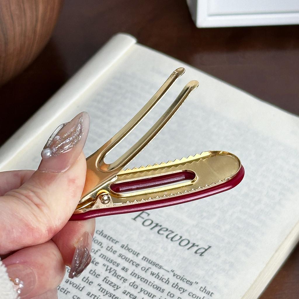 Hair Stylish Oval Claw With Dazzling Rhinestones Ideal For Everyday Fashion Accessories