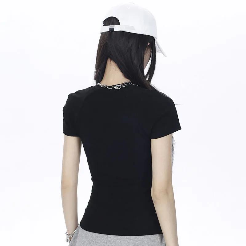 New Solid Color Hottie Short-sleeved T-shirt for Women Slim Fit Casual Versatile Design Pullover Top for Women