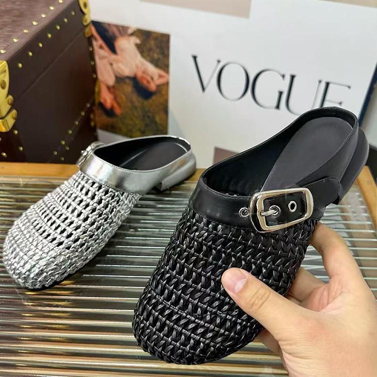 Niche Thick-soled Half-drag Women 2025 European Station New Outer Wear Fashion Temperament Sandals Belt Buckle British Single Shoe Trend