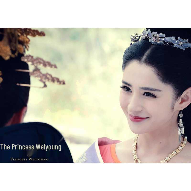 Free Shipping: Princess Weiyang Tang Yan & Luo Jin Poster - Wall Art for Dorm Room