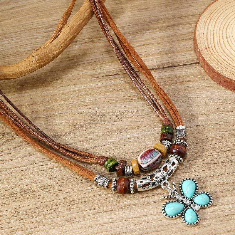 New 1-piece set of personalized fashion wax thread beaded wooden beads butterfly necklace new H
