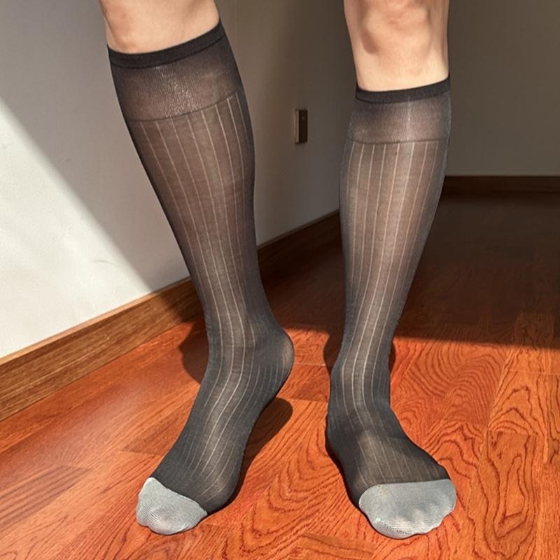 Herren Business-Anzugsocken Feines Streifenmuster Bequeme Passform Nylonstrümpfe für Formelle Anlässe und Bürokleidung