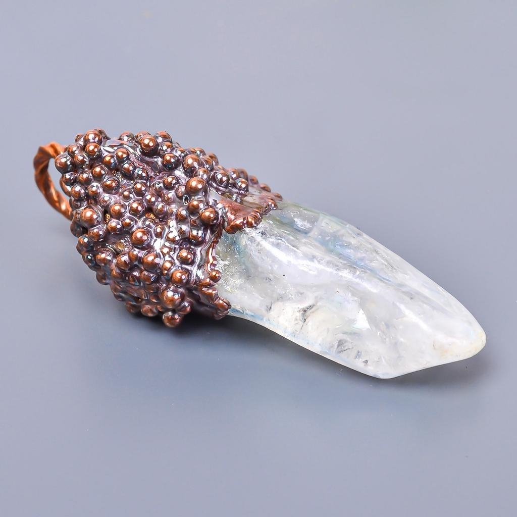 Fancy Crystal Rough Gemstone Copper Trendy Sisters Gift Ethnic Artisan Pendant V-3