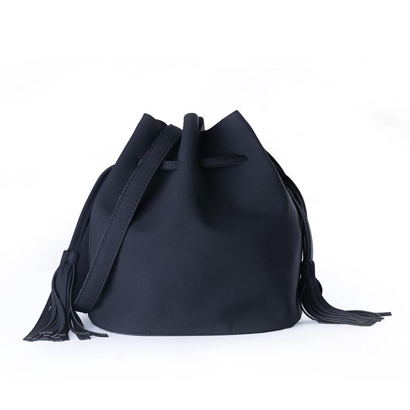 Fashionable Lady Crossbody Bag With Tassel In Trendy Bucket Design