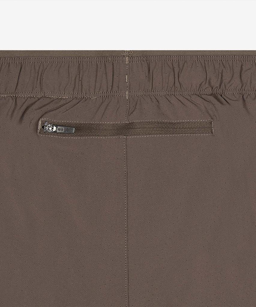 Nyuballanseu Nbnvg26221 / Men 2In1 Rc Shorts 7 Inch (Brown)