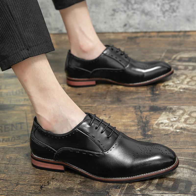 Fashion Korean Formal Patchwork Brogue Dress Party Shoes for Men Luxury Breathable Casual Leather Loafers Moccasin Mens Business