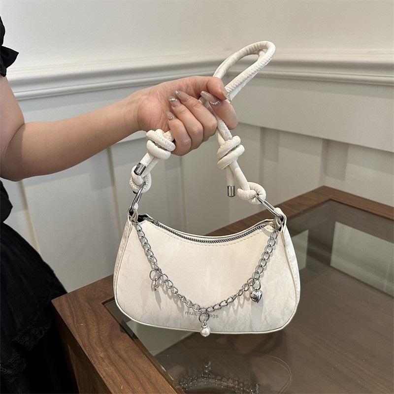 Versatile Women's Bag, Exquisite And Stylish Chain, Solid Color, Casual, Simple, Fashionable, Women's Single Shoulder Crossbody Bag
