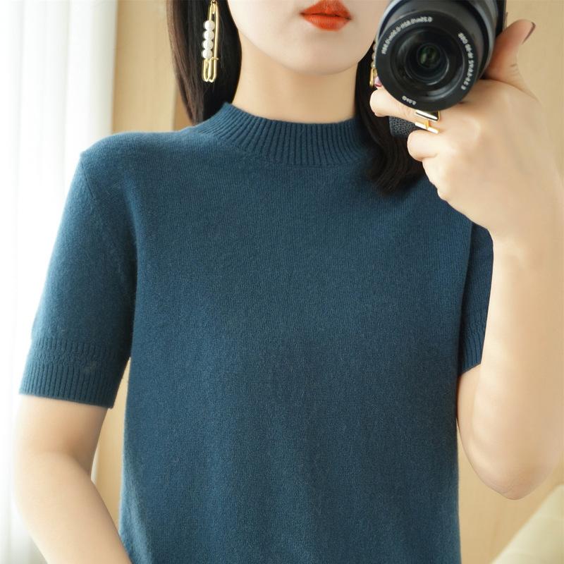 Spring and Summer Women's New Loose Half Turtleneck Mid-sleeve Short Pullover Solid Color Bottoming Sweater T-shirt