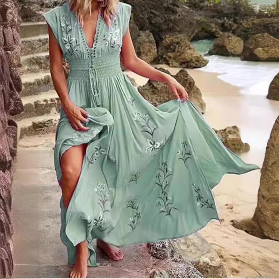 2025 Summer Women's V-neck French Bohemian Beach Dress
