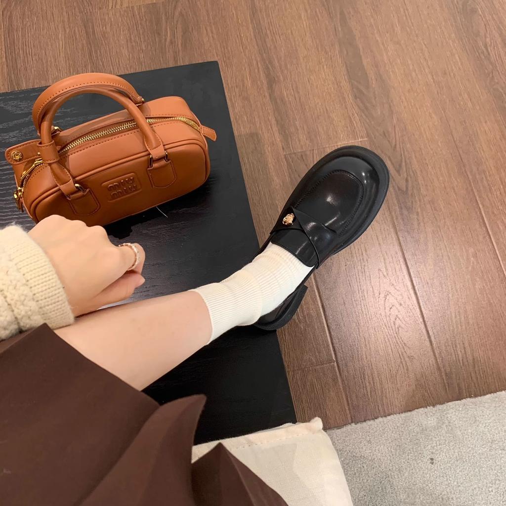 British Style Small Gold Coin Single Shoe Women's 2025 New Round Head Thick Heel Soft Sole One Pedal Thick Sole Loafer Leather Shoes Women's Autumn