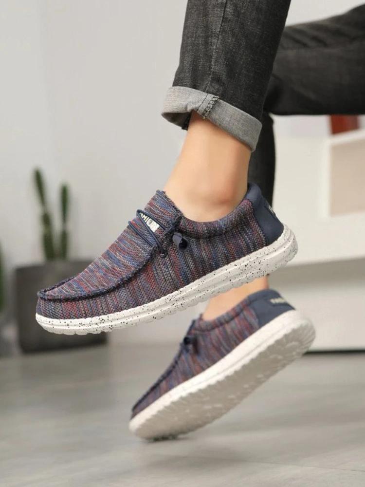 Scarpa da Uomo Leggera Piatta Tela Scarpe Casual da Uomo Saldo di Lusso Offerta Calzature Designer Basso Prezzo Moda 2026 Sneakers per il Tempo Libero