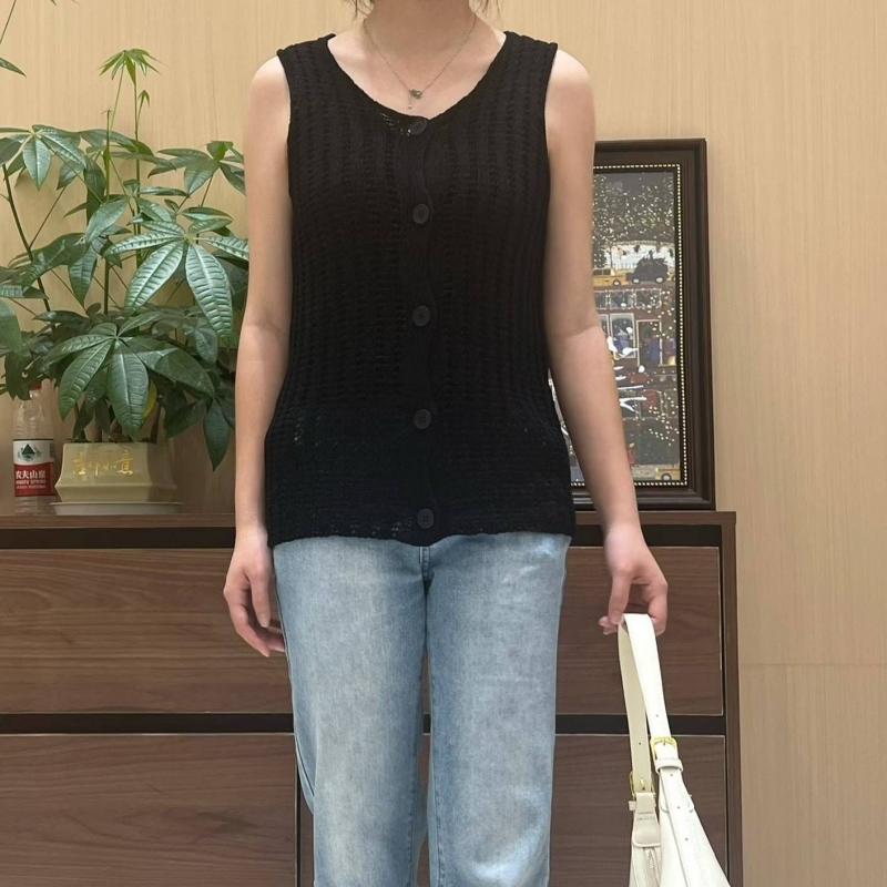 V-neck Knitted Fitted Blazer-style Vest for Women, Summer Mesh Sun Protection Air Conditioning Cover Shirt, Sleeveless Top, Beach Style