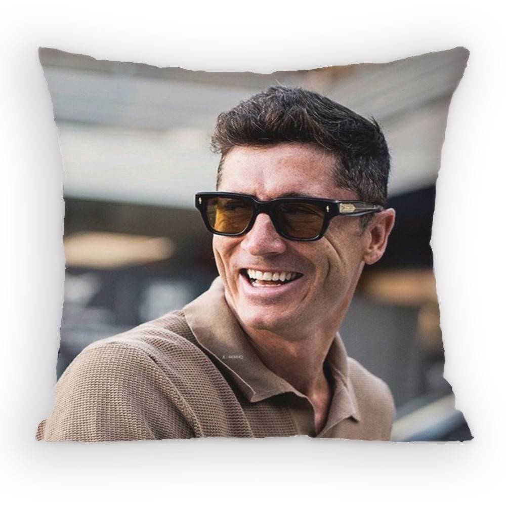 Robert Lewandowski Pillow Case Antidustmite Pillowcase Invisible zipper silky Sofa cushion cover for bedroom 30x30 cm