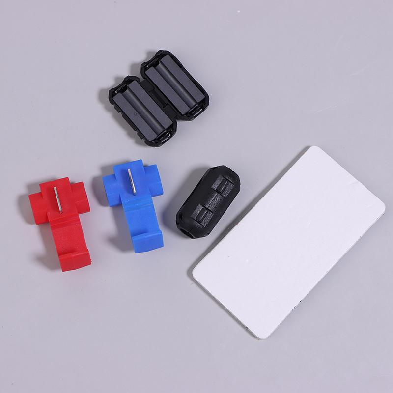 Amplificatore di Segnale FM Pratico Anti-Interferenza Antenna Auto Radio Universale Amplificatore Booster FM Ricambi Auto Amplificatore Autoradio