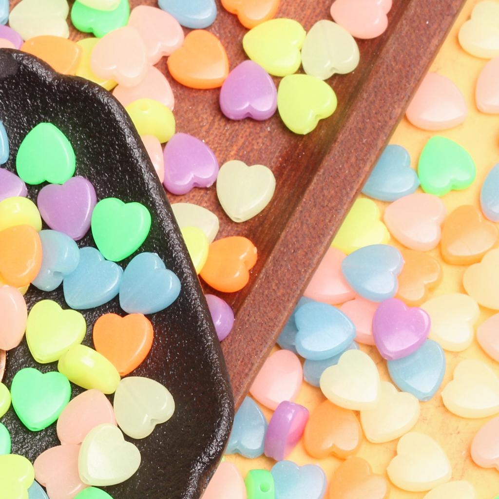 Ca. 2600 Stück Acryl Einfarbig Kreative Handgemachte Materialien Gelee-Farbe Schmuckherstellung für Halskette Armband Ohrringe Liebe Lose Perlen