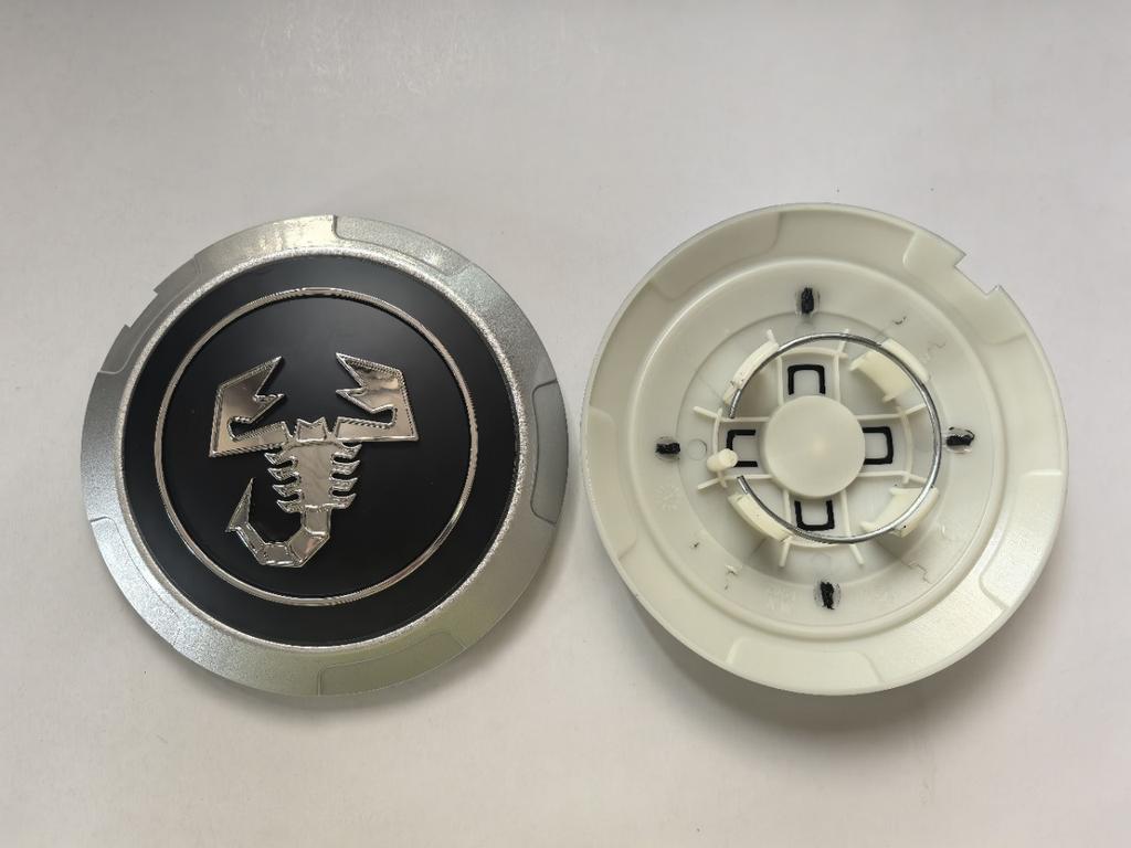 1KS 133mm Krytka náboje kola auta Samolepka emblému Příslušenství Pro Fiat Abarth 500 500C 500L 500X Tipo FR Panda Argo Freemont Viaggio
