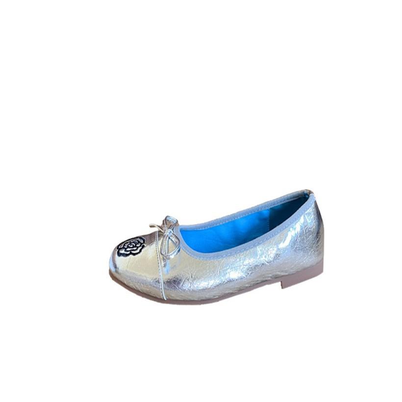High version 25 new Xiaoxiangfeng flat-soled single shoes women's bow comfortable lazy shoes Fragrant grandma low-heeled ballet shoes
