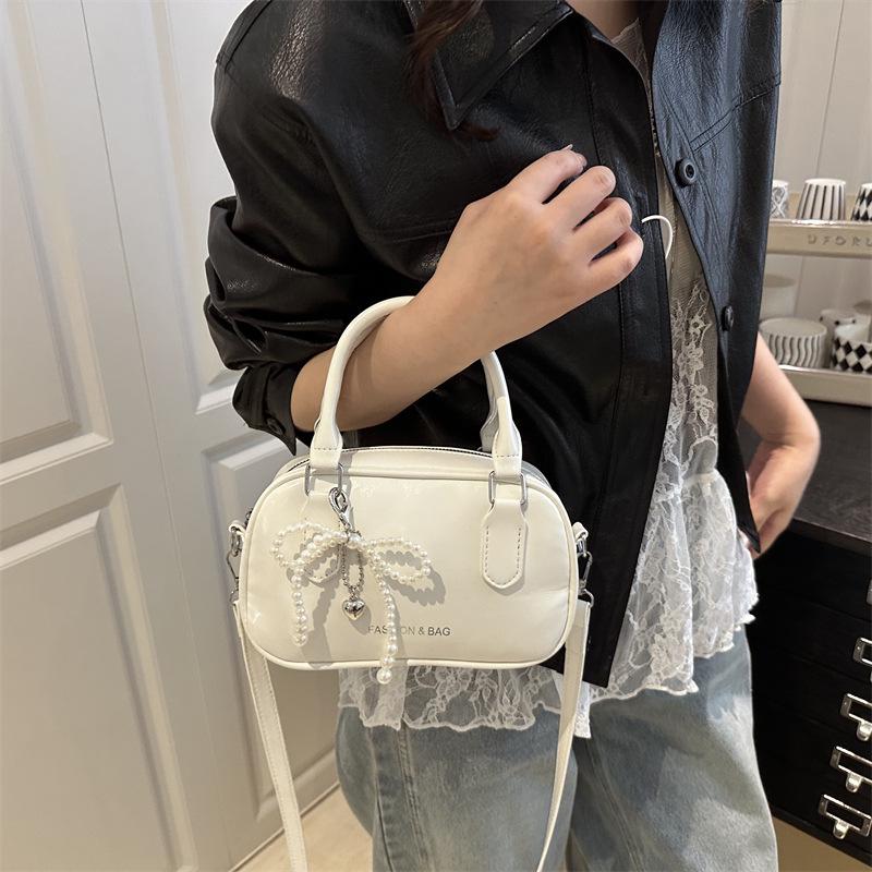 2025 Pearl Bow Trendy Crossbody & Shoulder Handbag