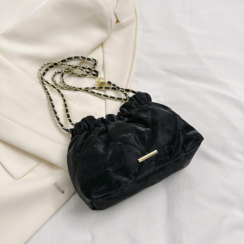 Fashionable Street Style Bucket Bag For Women Versatile Everyday Shoulder Bag