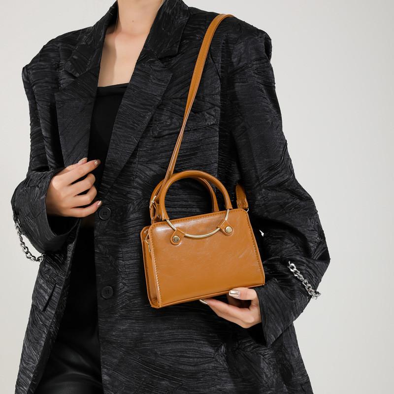 Chic Large Capacity Square Handbag For Women Stylish Versatile Shoulder Bag In Black And Blue