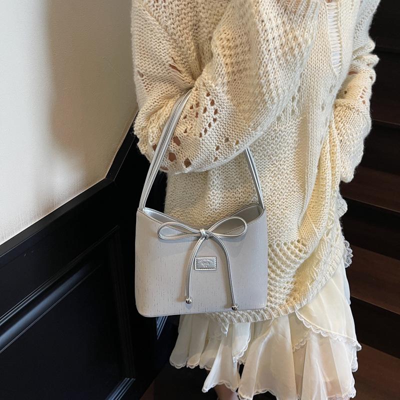 New Strap Bow Handbag Women's Fashion Casual Shoulder Bag High Value Bucket Bag