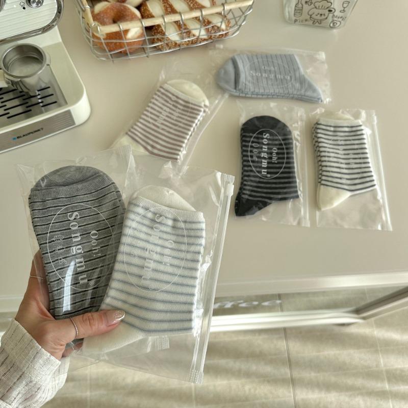 Women's New Spring and Summer Products Are All Striped Boneless In The Tube Pile Socks