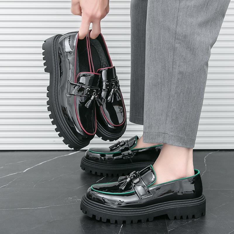Men Tassel Shoes Round Toe Patent Leather Thick Soled Wear-resistant Leather Shoes Versatile Business Loafers 38-46 Men Shoes