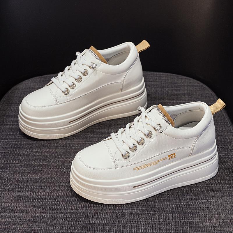 Spring and Autumn new leather inner height increase women's versatile leather face muffin women's shoes platform single shoes casual shoes