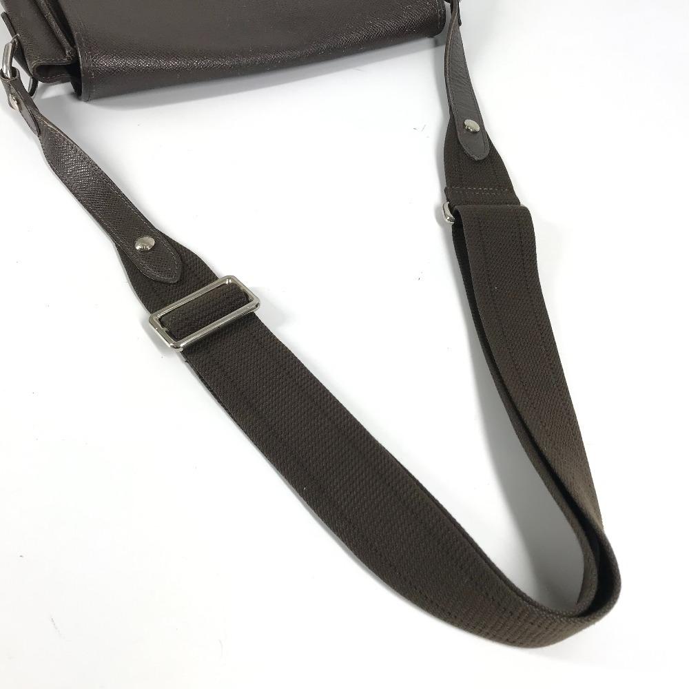 Louis Vuitton M32488 Taiga Andrei Crossbody Messenger Bag Flap Shoulder Bag