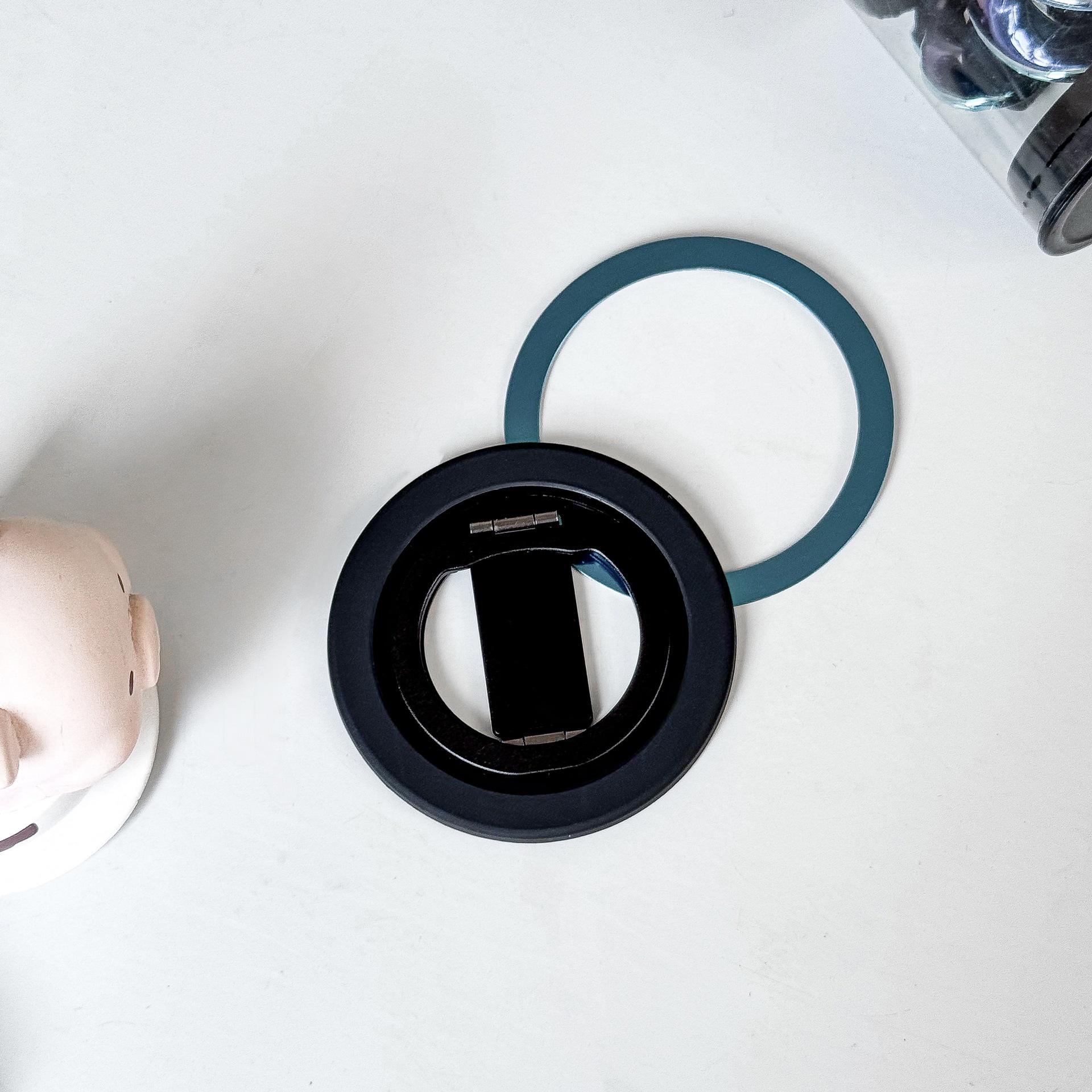 

360° Rotating Alloy Phone Ring Holder - Double Ring Design for Binge-Watching & Fitness чорний