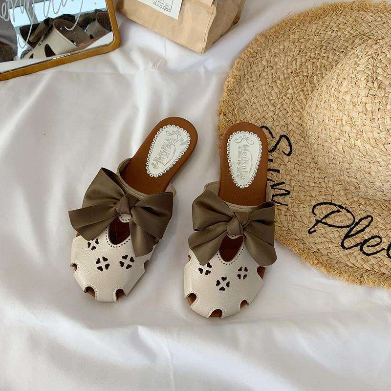 Slippers Women's Outer Wear 2025 Summer New Versatile Korean Version of Fashion Beach Shoes Flat Sandals Student Bag Head Half Drag